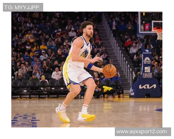 克莱谈球队分享球权的乐趣称这种打球方式让每个人都能享受比赛 克莱谈球队分享球权的乐趣称这种打球方式让每个人都能享受比赛