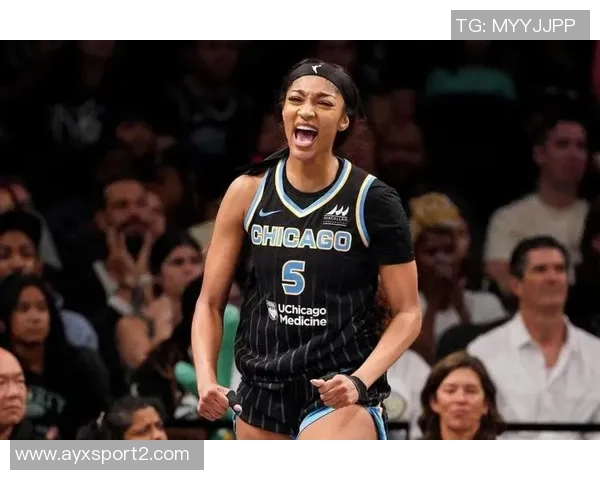 年入940万美元福布斯称里斯为2025年最富有女性黑人篮球明星