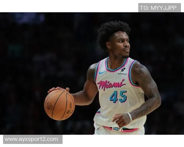 戴维恩米切尔称赞维金斯攻防兼备展现出色领导力与统治力