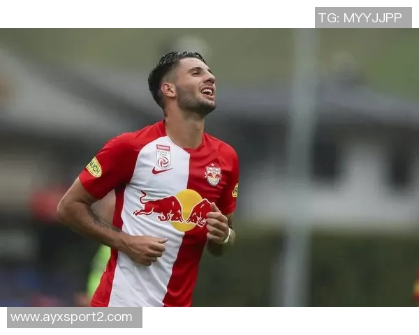 米体报道索博斯洛伊家庭背景是米兰球迷AC米兰曾接近签下他