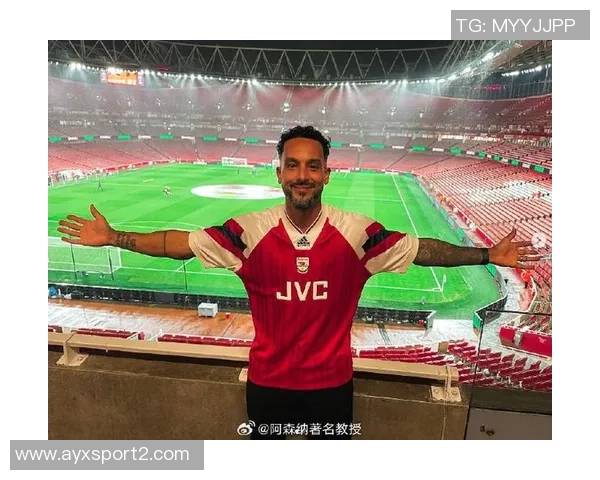 沃尔科特直言利物浦思维过于复杂主教练需承担责任